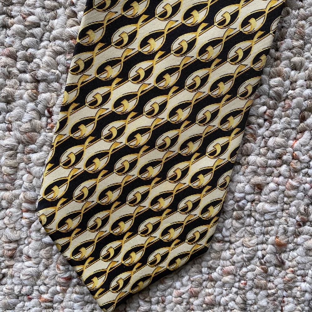 Versace tie